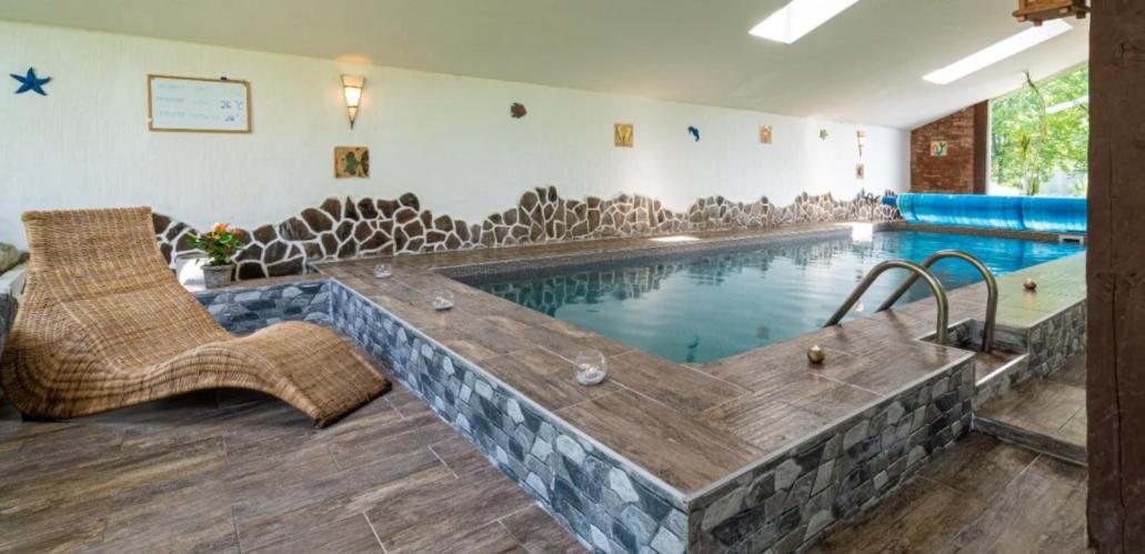 Studio Srncek - Tatranska Strba - Wellness, Bazen Екстер'єр фото
